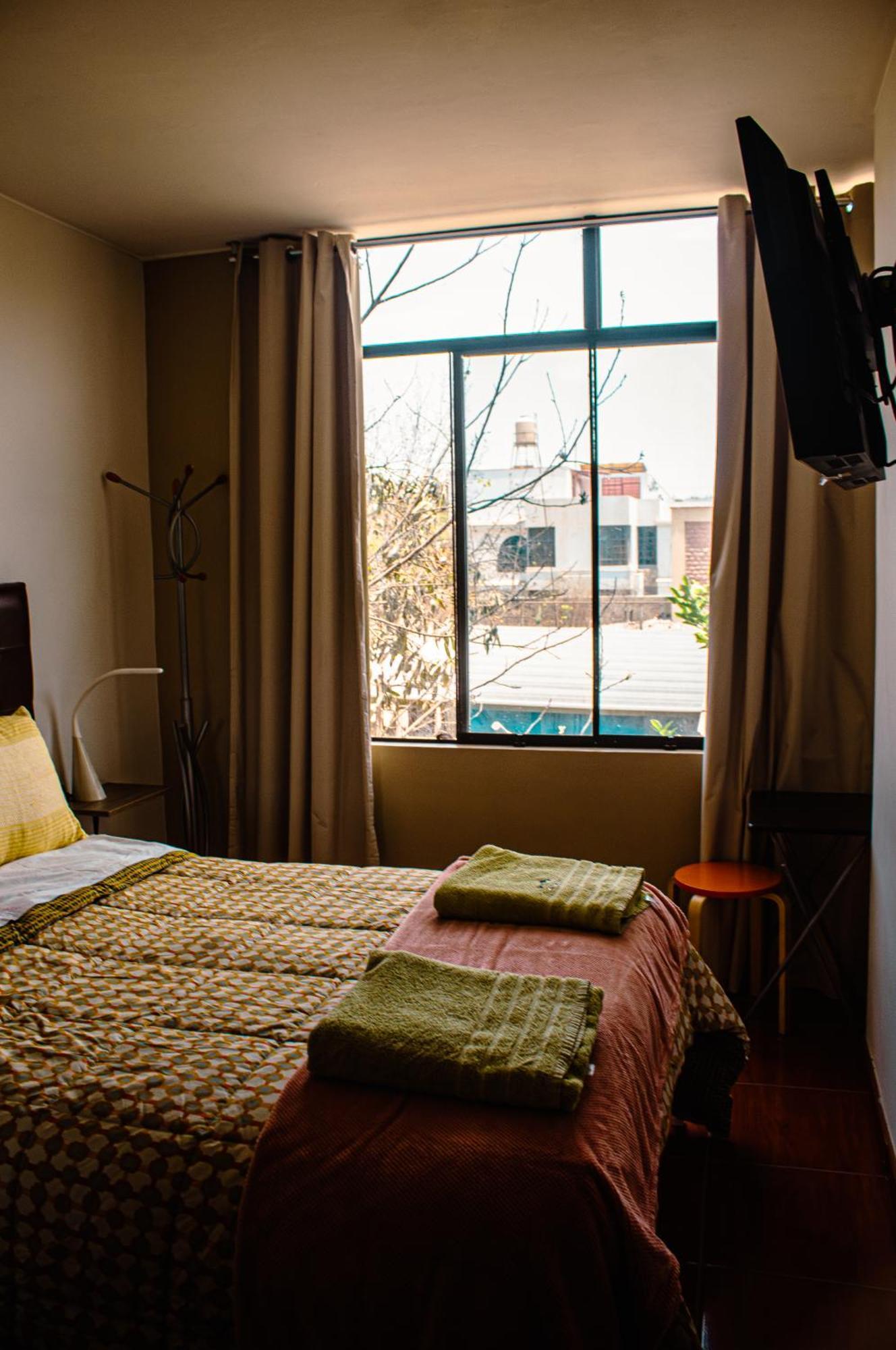 Del Valle House إِكا المظهر الخارجي الصورة